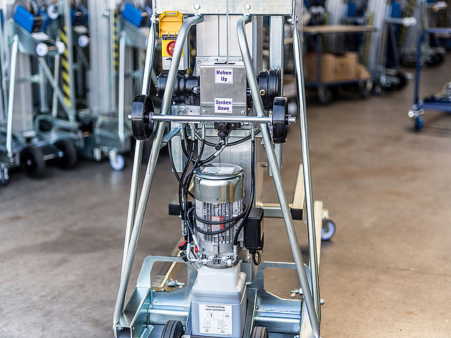 elevador de carga ALP-LIFT modelo LH electro-hidráulico